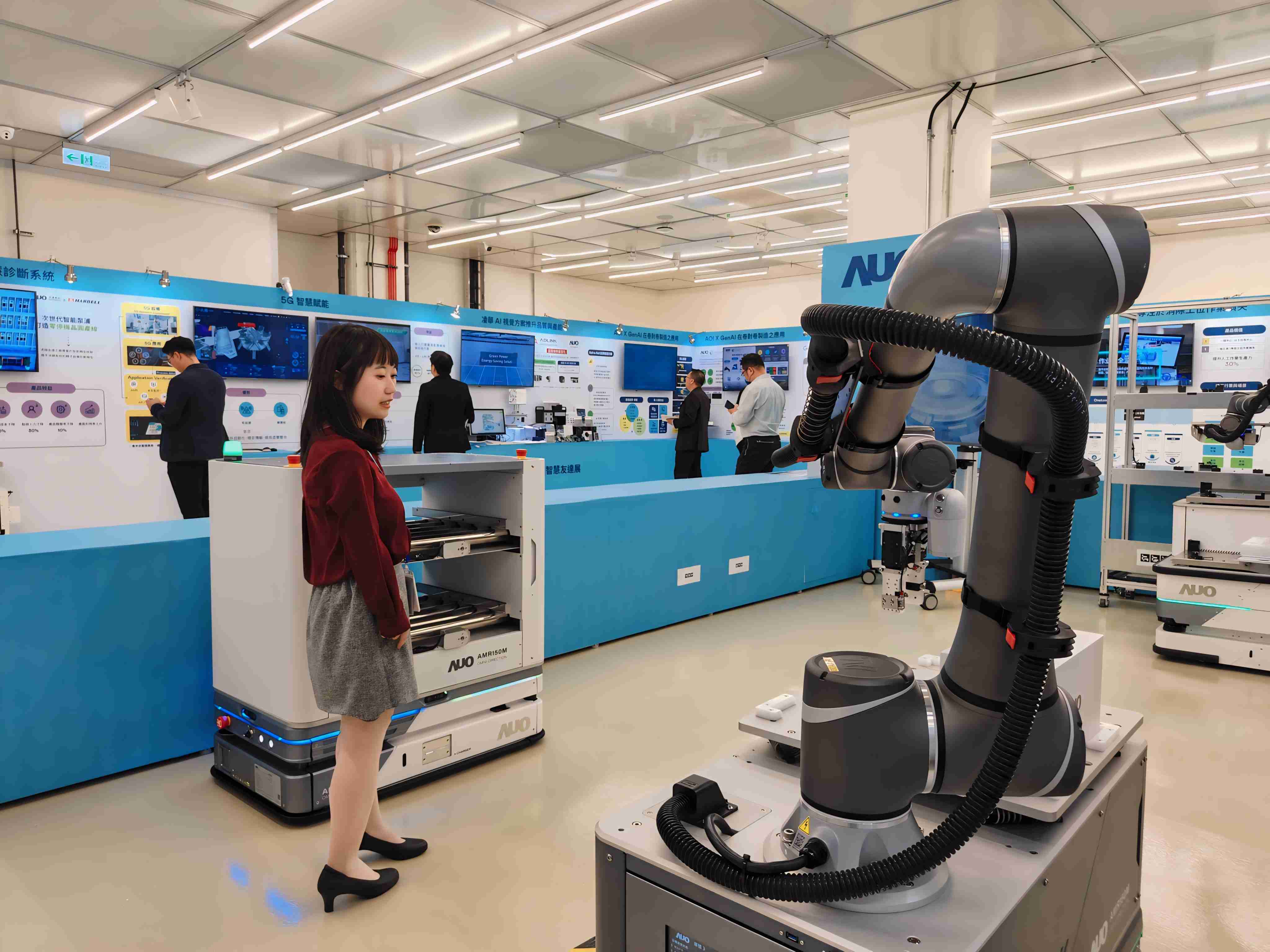 2024智能NG大舞台展邀集生态圈伙伴共同参展，，，从数字应用、、、、净零减碳到能源发展，，，，创造全方位永续商机，，携手生态圈伙伴迈向永续未来